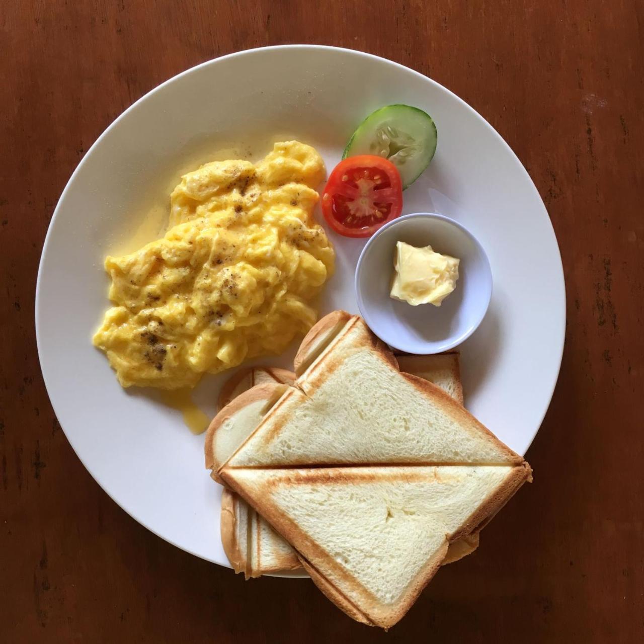 Bujang Lapuk Hostel セコトン エクステリア 写真